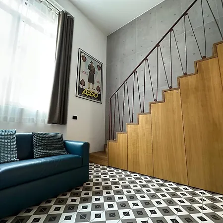 Daire Legacy Of Milan, A Stylish Mini Loft Milano