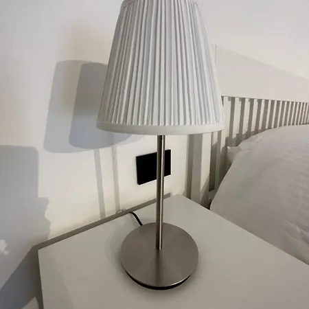 아파트 Legacy Of Milan, A Stylish Mini Loft *