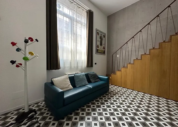 Legacy Of Milan, A Stylish Mini Loft * Milano